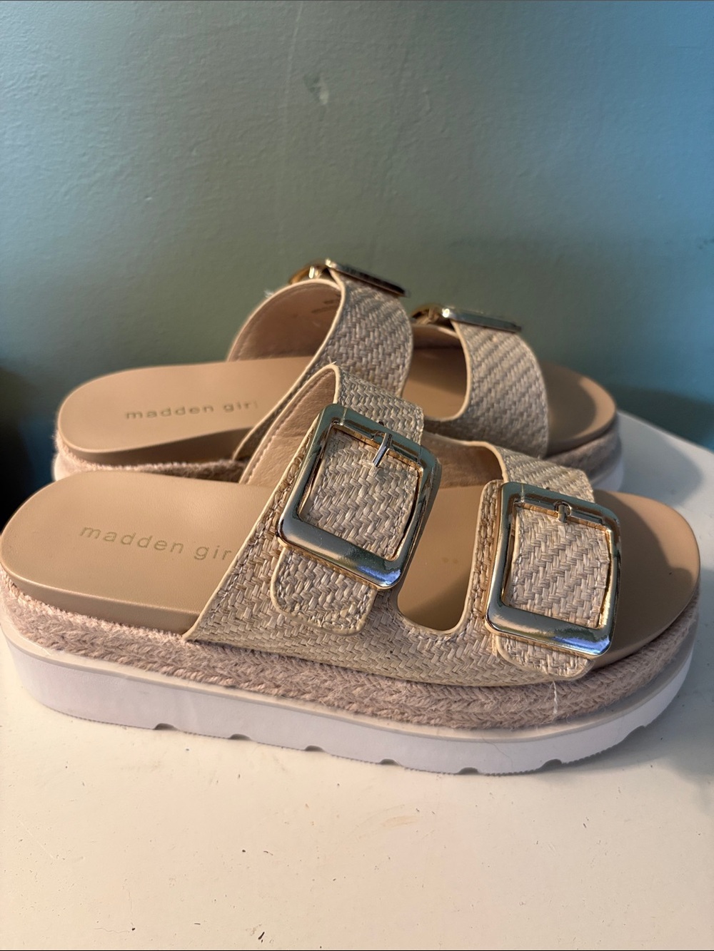 New Madden Girl Natural Woven Double-Buckle Platform Sandals. Size 6